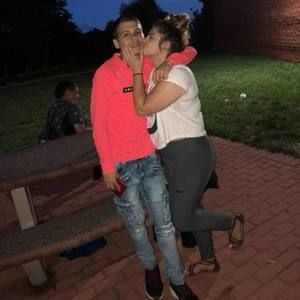 Meet your Posher, Reanna n gabe